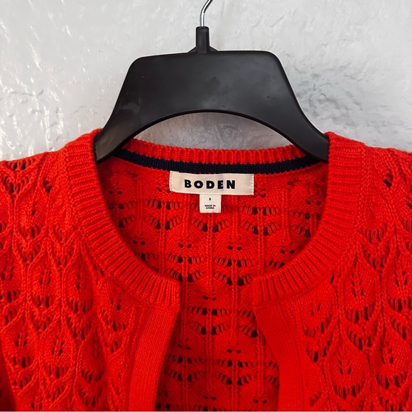 Crochet Knit Cardigan -
Gladioli Orange - Picture 12 of 13